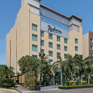 https://country-inn-suites-by-carlson-gurgaon-sector-29.top-gurgaonhotels.com